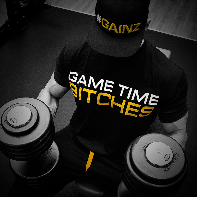 Dedicated T-Shirt "Game Time Bitches"